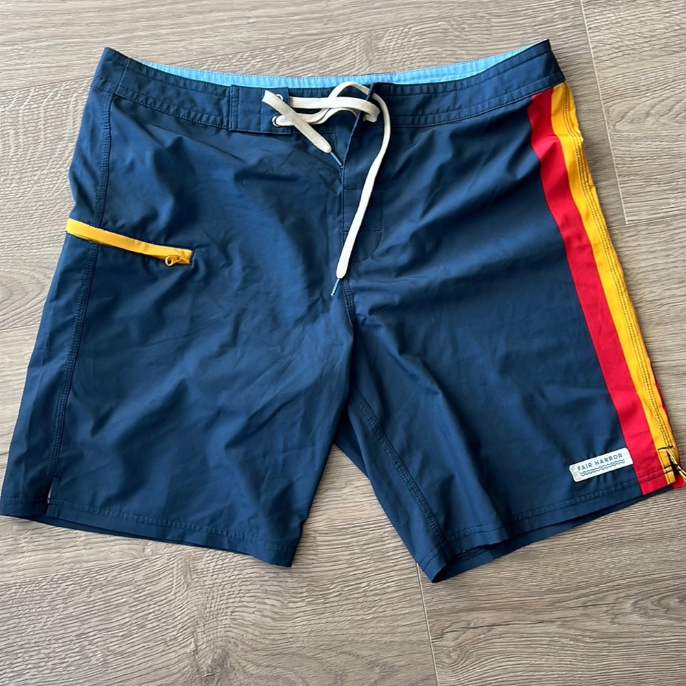 Fair harbor men’s swim trunks